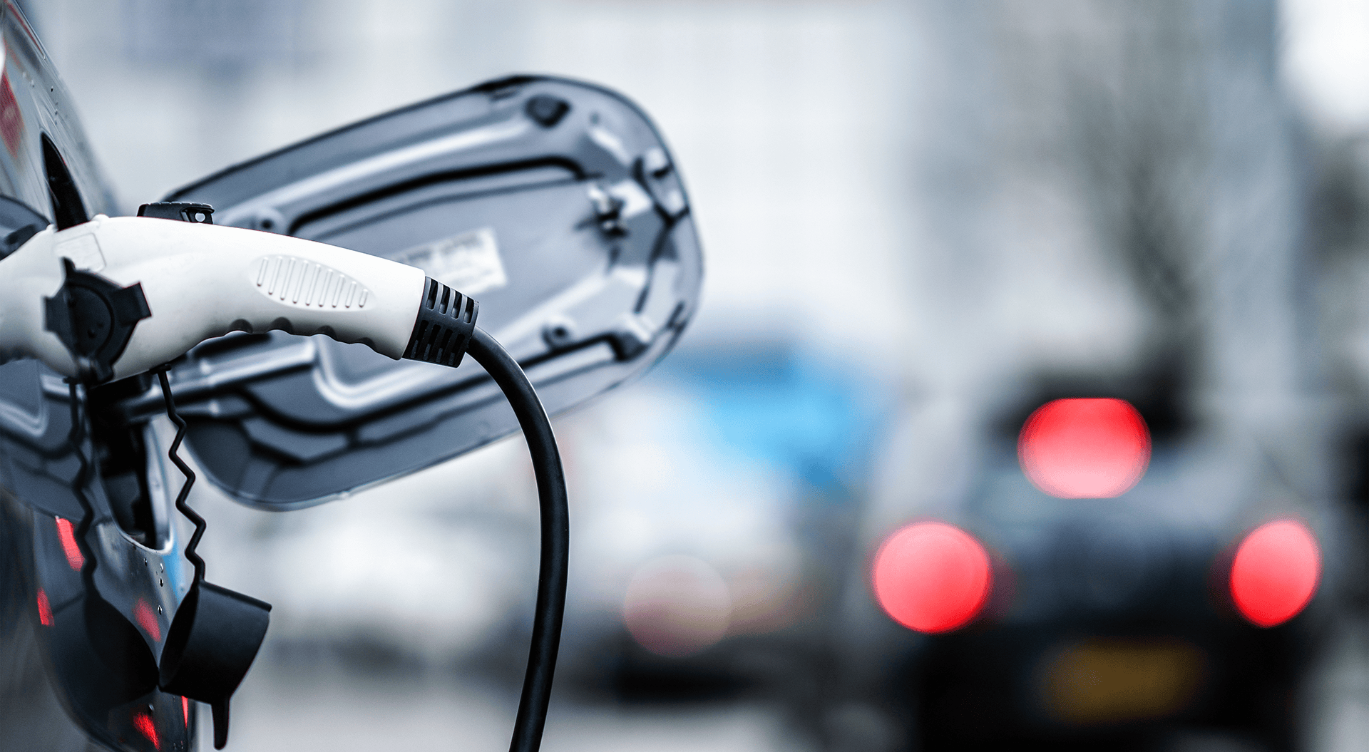 Referenz Vision One - auf dem Bild wird ein E-Auto aufgeladen