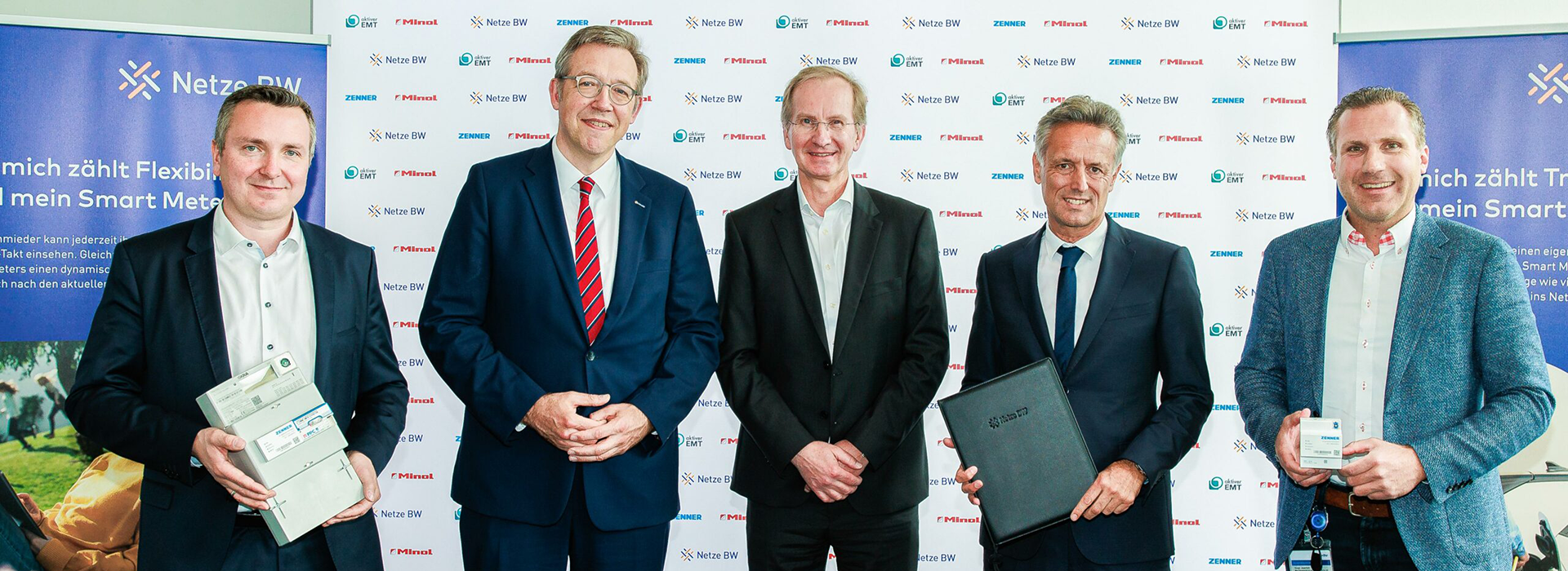 v.l.n.r: Arkadius Jarek, Leiter Messstellenbetrieb der Netze BW, Dr. Christoph Müller, Vorsitzender der Geschäftsführung der Netze BW, Ralf Görner, Geschäftsführer Minol Messtechnik W. Lehmann GmbH & Co. KG, Alexander Lehmann, CEO der Minol-ZENNER-Gruppe und Joachim Kopp, Geschäftsführer der aktiver EMT GmbH.