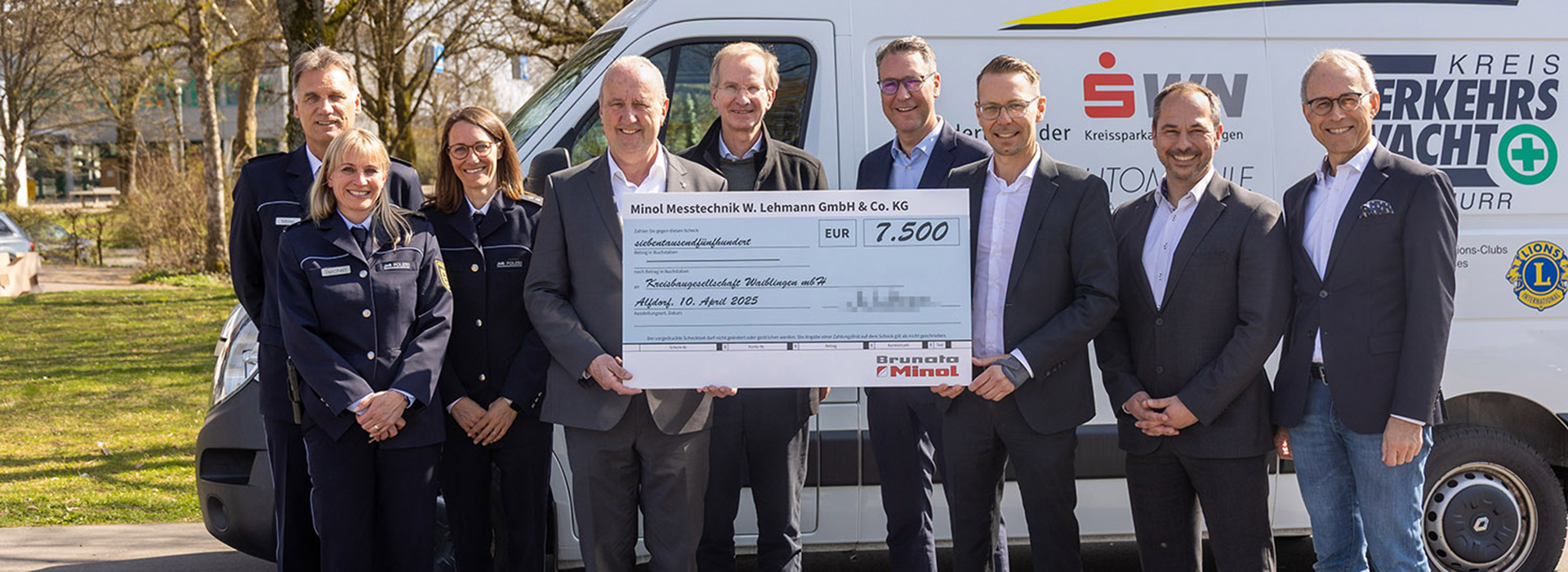 Spendencheckübergabe auf dem Radverkehrsübungsplatz in Alfdorf